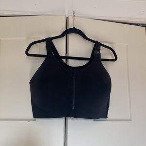 One 42C Torrid sports bra black NWT